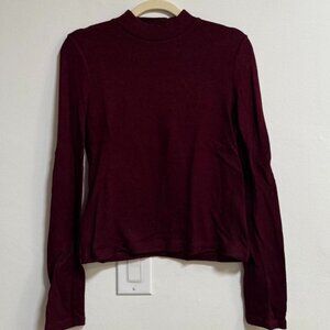 Vince Women's Burgundy and Red Jumper
